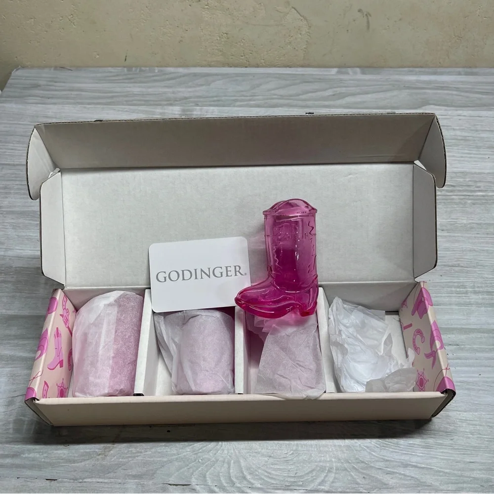 Godinger Pink Glass Western Cowgirl Boot Shot Glasses Set of 4 New